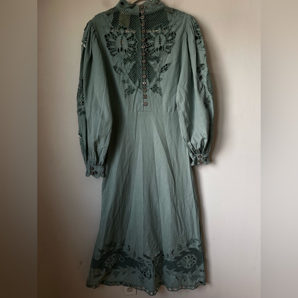 FARM RIO Elegant Green Embroidered MIDI Dress - Picture 8 of 12